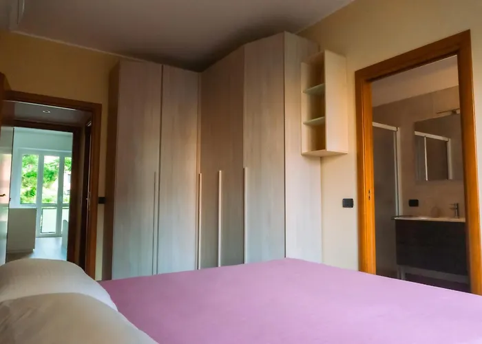 Prestigioso Appartamento In Zona Tortona - Solari
